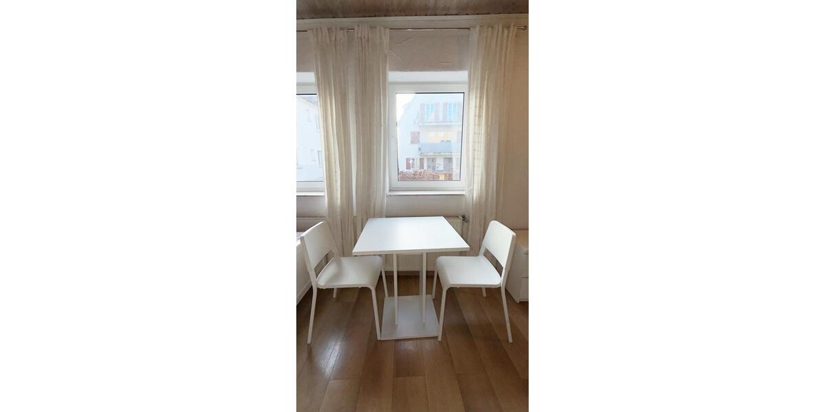 Wohnen auf Zeit Leipheim - 6 Zimmer, 15 m&sup2;, 40&euro; | Angebot:24559925