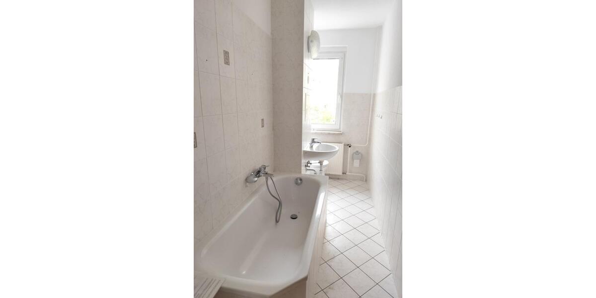 Etagenwohnung Triptis - 3 Zimmer, 59 m&sup2;, 320&euro; | Angebot:25818885