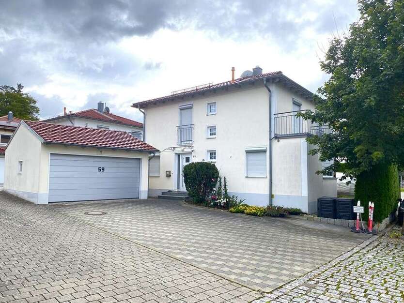 Haus zum Mieten in Pfaffenhofen an der Roth 2.150 € 171.77 m²