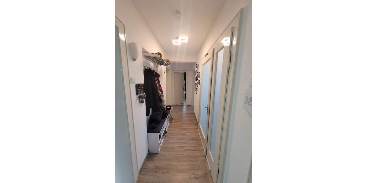 Etagenwohnung Gerbrunn - 3 Zimmer, 68 m&sup2;, 760&euro; | Angebot:25845447