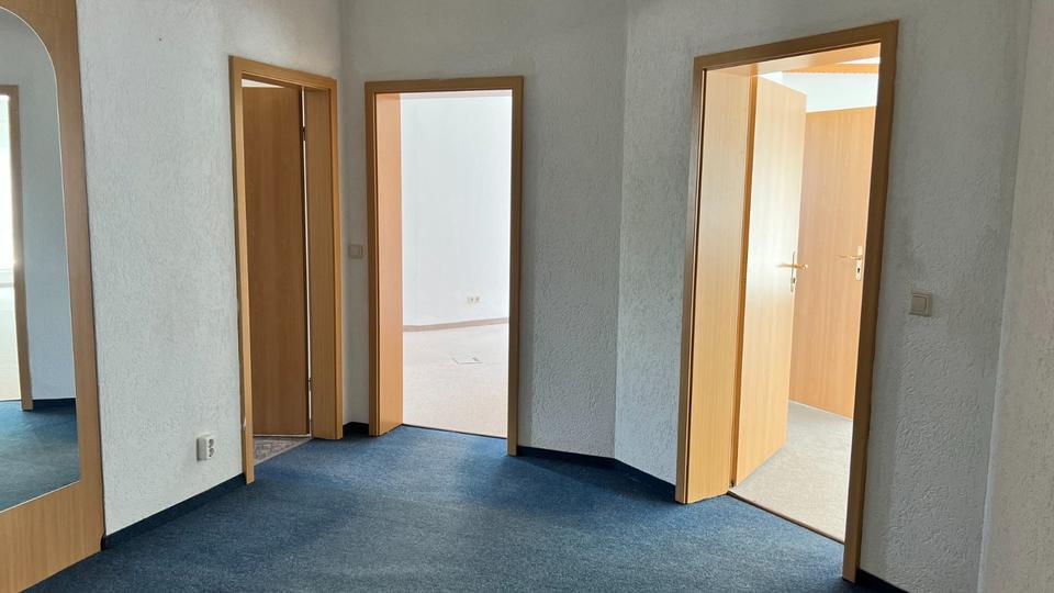 Variable Gewerbefläche bis zu 186 qm, provisionsfrei