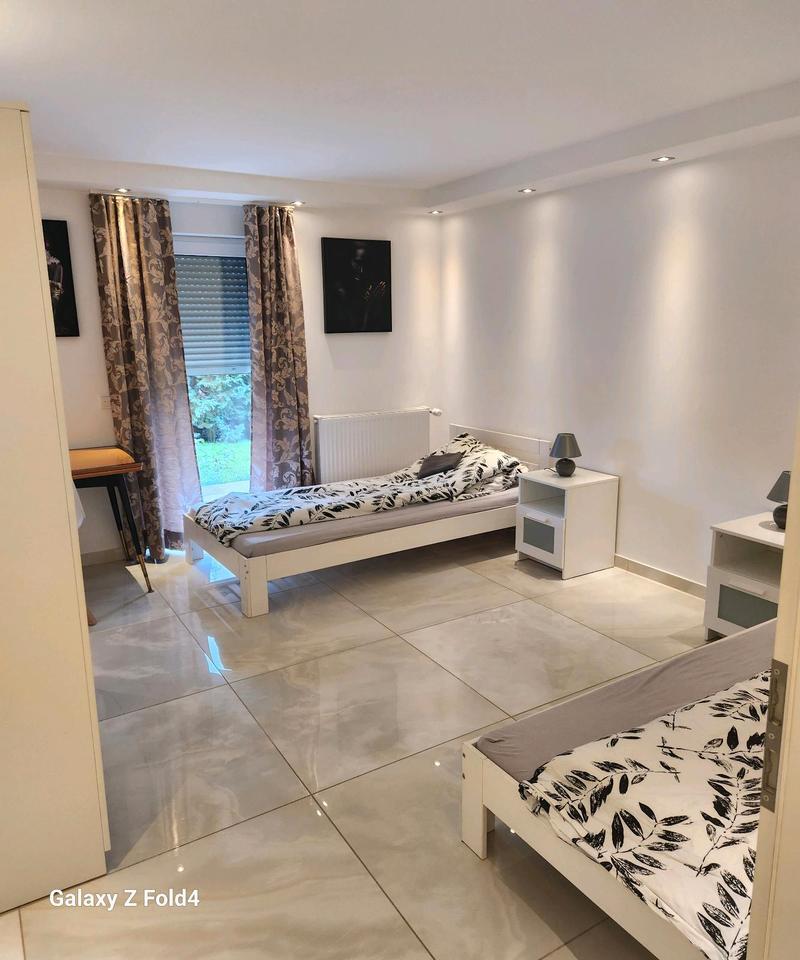 MonteurZimmer bis 7 Personen Luxus FerienWohnung Voll möbliert