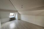 Dachgeschoßwohnung Ravensburg Eschach - 3.5 Zimmer, 102 m&sup2;, 1.290&euro; | Angebot:26393616