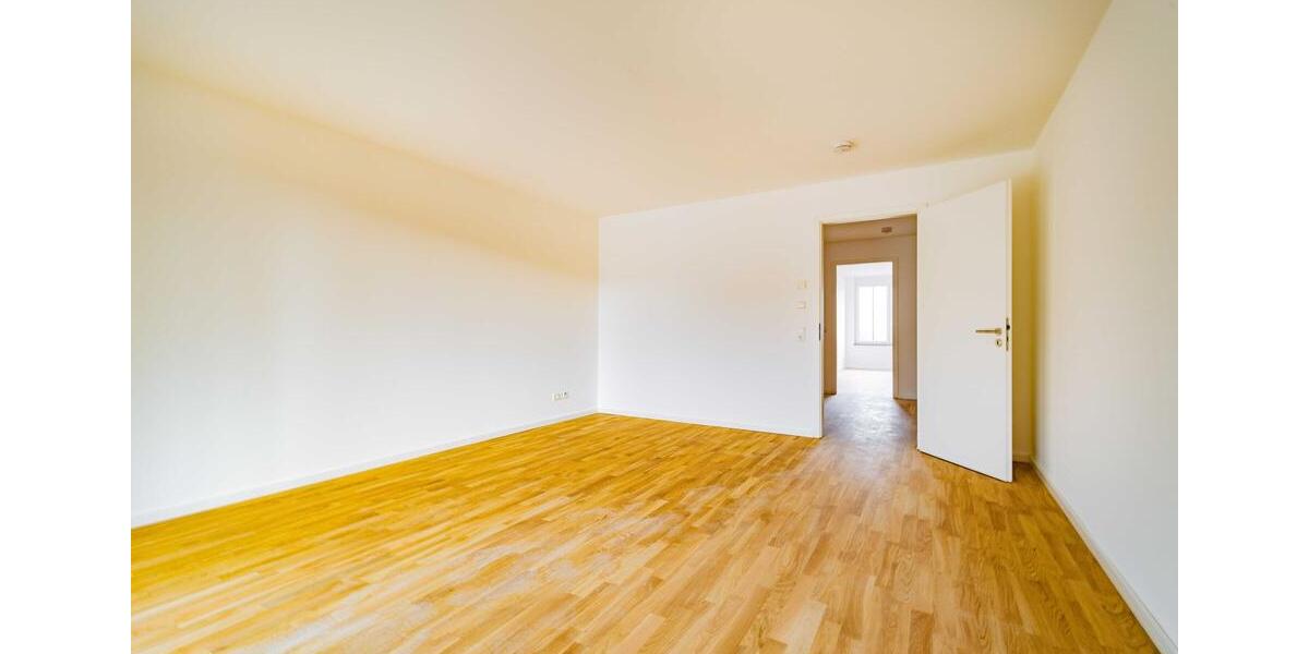 Etagenwohnung Endingen am Kaiserstuhl - 4 Zimmer, 129 m&sup2;, 1.890&euro; | Angebot:26574389