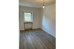 zwei Zimmer in einer Wohnung zu vermieten