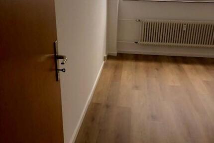 schöne 4 ZKB Maisonettwohnung mit Balkon & 2 Aufzügen & traumhaften Ausblick über Kassel ( KS-MBS50-9-10 ) 4 zimmer