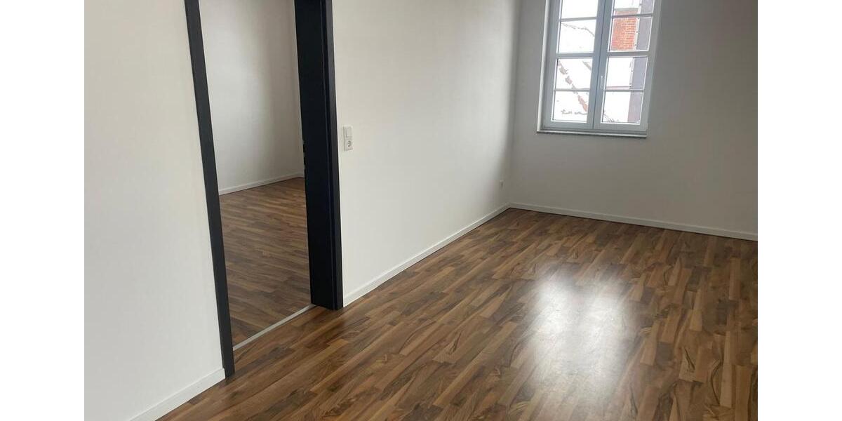 Komplettsanierung 2022 mit Fussbodenheizung. 2-Zi.-Wohnung in Son 2 zimmer