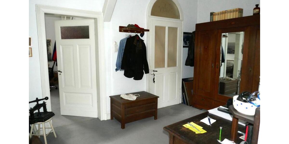 Dachgeschoßwohnung Merzig - 2 Zimmer, 70 m&sup2;, 600&euro; | Angebot:26704512