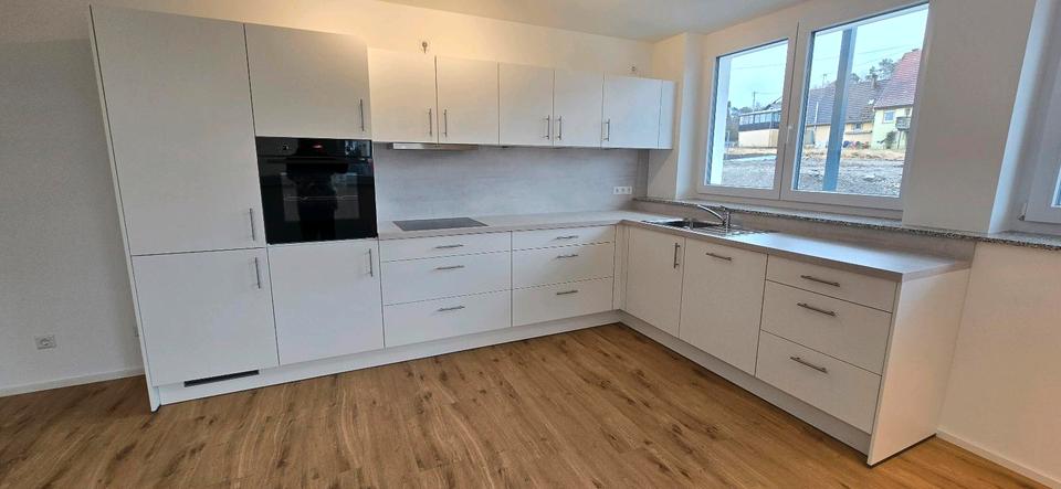 Erdgeschoßwohnung Bisingen - 3 Zimmer, 82 m&sup2;, 1.215&euro; | Angebot:24944984