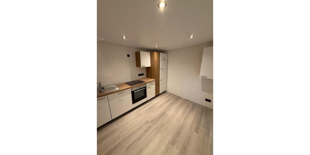 Erdgeschoßwohnung Schiffweiler - 3 Zimmer, 52 m&sup2;, 650&euro; | Angebot:24638969