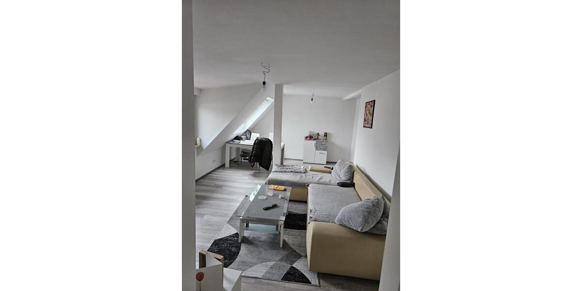 Dachgeschoßwohnung Dreieich - 3 Zimmer, 62 m&sup2;, 850&euro; | Angebot:25071367