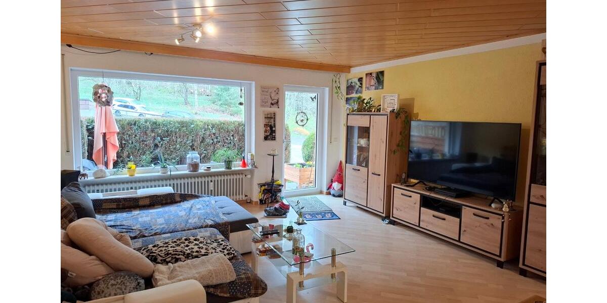 Erdgeschoßwohnung Triberg im Schwarzwald - 3.5 Zimmer, 85 m&sup2;, 680&euro; | Angebot:24806012