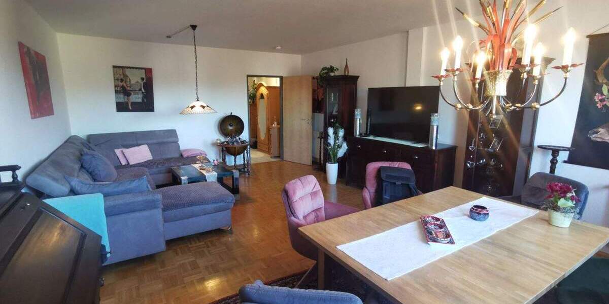 Etagenwohnung Ahlen Innenstadt - 3 Zimmer, 102 m&sup2;, 860&euro; | Angebot:26378789