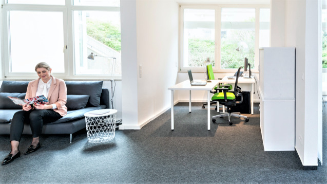 Freie Arbeitsplätze mit einem exzellenten Blick über Stuttgart - All-in-Miete zimmer