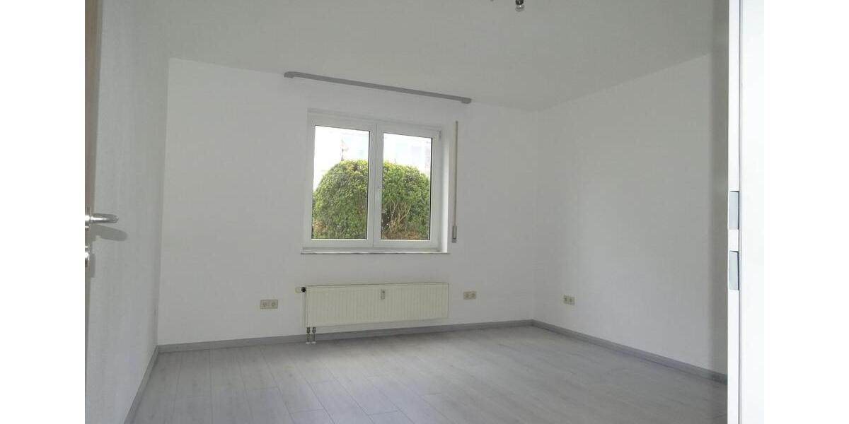 Erdgeschoßwohnung Riesbürg - 3 Zimmer, 75 m&sup2;, 710&euro; | Angebot:25932455