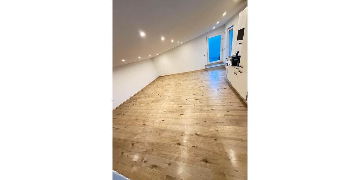 Einfamilienhaus Niedereschach - 2 Zimmer, 95 m&sup2;, 850&euro; | Angebot:26646734