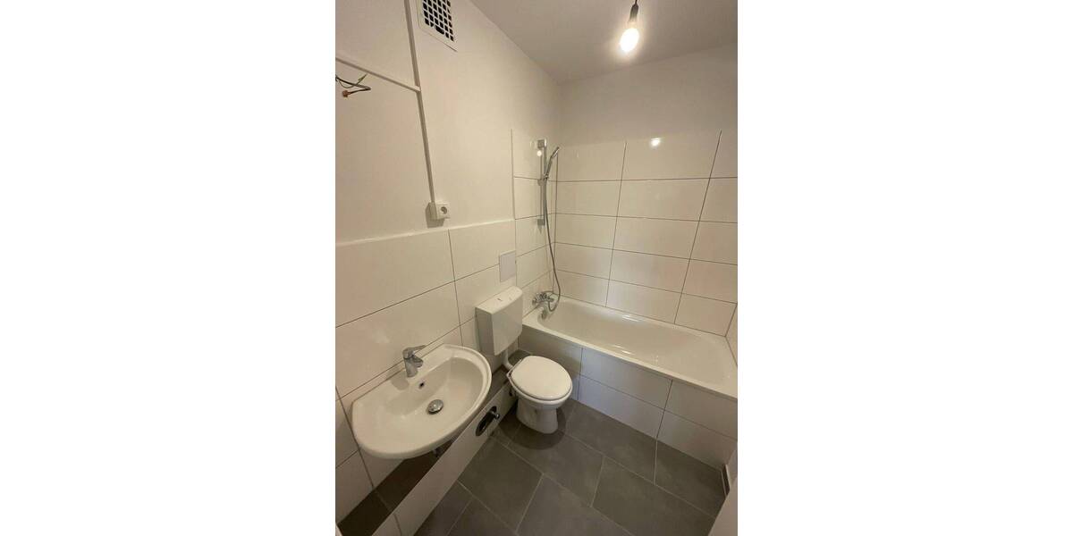 Etagenwohnung Kiel Mettenhof - 2 Zimmer, 70 m&sup2;, 579&euro; | Angebot:26834774
