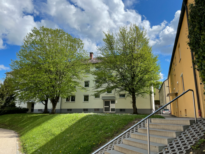 Wohnung zum Mieten in Sulzbach-Rosenberg 330 € 45.58 m²