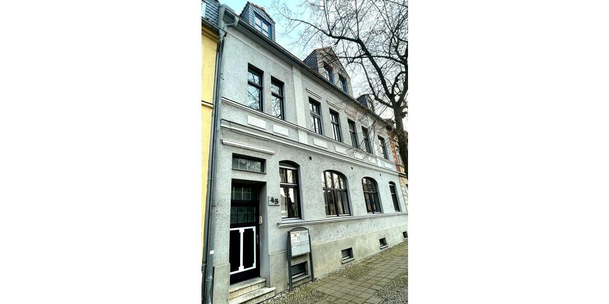 Dachgeschoßwohnung Zerbst (Anhalt) - 3 Zimmer, 102 m&sup2;, 663&euro; | Angebot:26659792