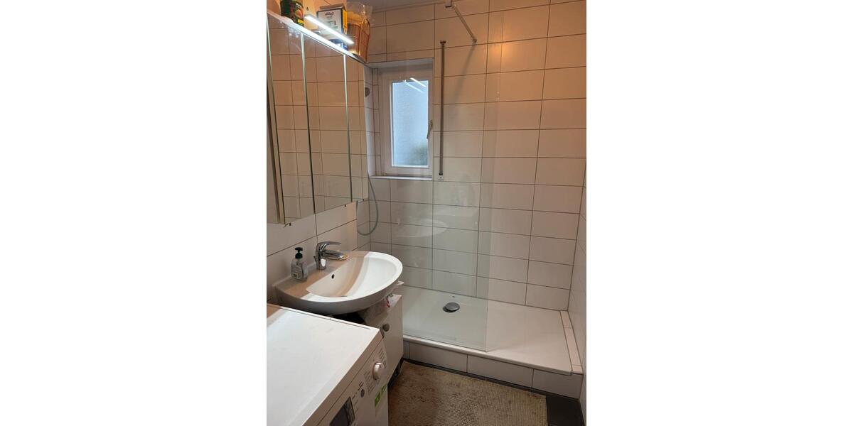 Erdgeschoßwohnung Esslingen am Neckar - 2 Zimmer, 65 m&sup2;, 850&euro; | Angebot:24657952