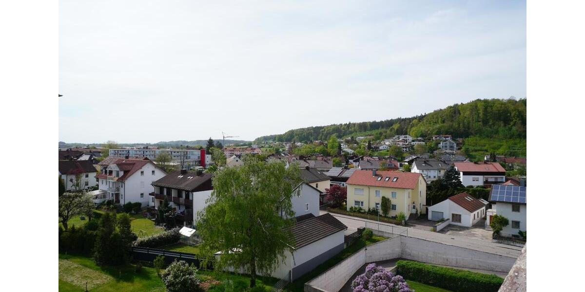 Etagenwohnung Burghausen - 2 Zimmer, 74 m&sup2;, 870&euro; | Angebot:25794987