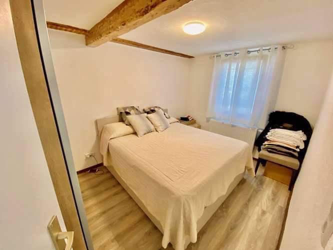 Mehrfamilienhaus, Wohnhaus Donaueschingen - 7 Zimmer, 120 m&sup2;, 1.700&euro; | Angebot:26674871