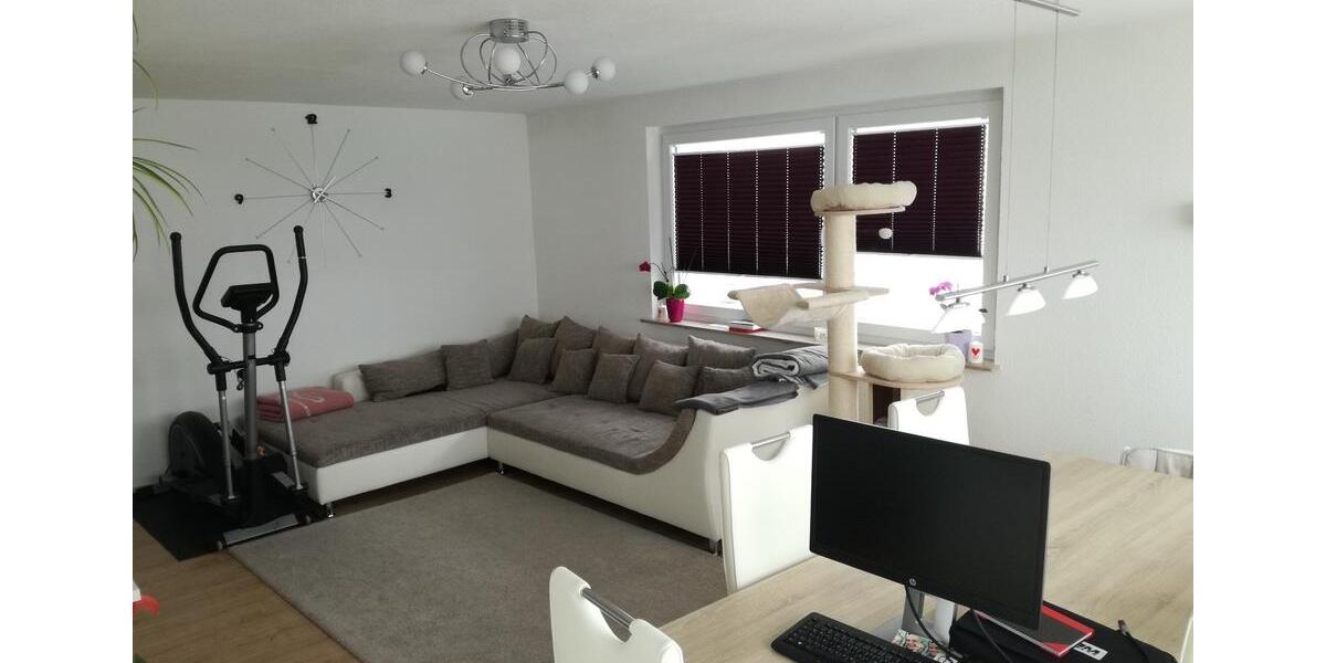 Etagenwohnung Villingen-Schwenningen Schwenningen - 4 Zimmer, 90 m&sup2;, 750&euro; | Angebot:26386640