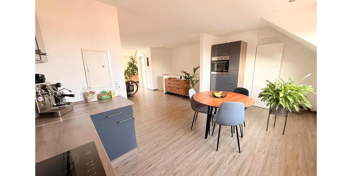 Dachgeschoßwohnung Sinzig - 2 Zimmer, 75 m&sup2;, 700&euro; | Angebot:26521258