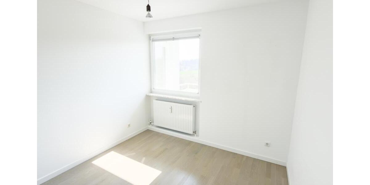Etagenwohnung Coburg - 4 Zimmer, 92 m&sup2;, 830&euro; | Angebot:26665963