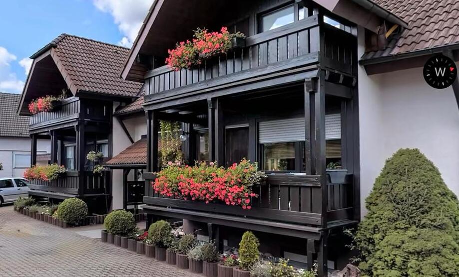 Großzügige 3-Zimmer Wohnung mit neuer Einbauküche zu vermieten zimmer
