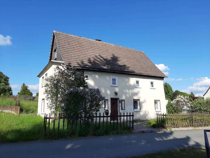 Haus zum Mieten in Schlegel 419 € 93 m²