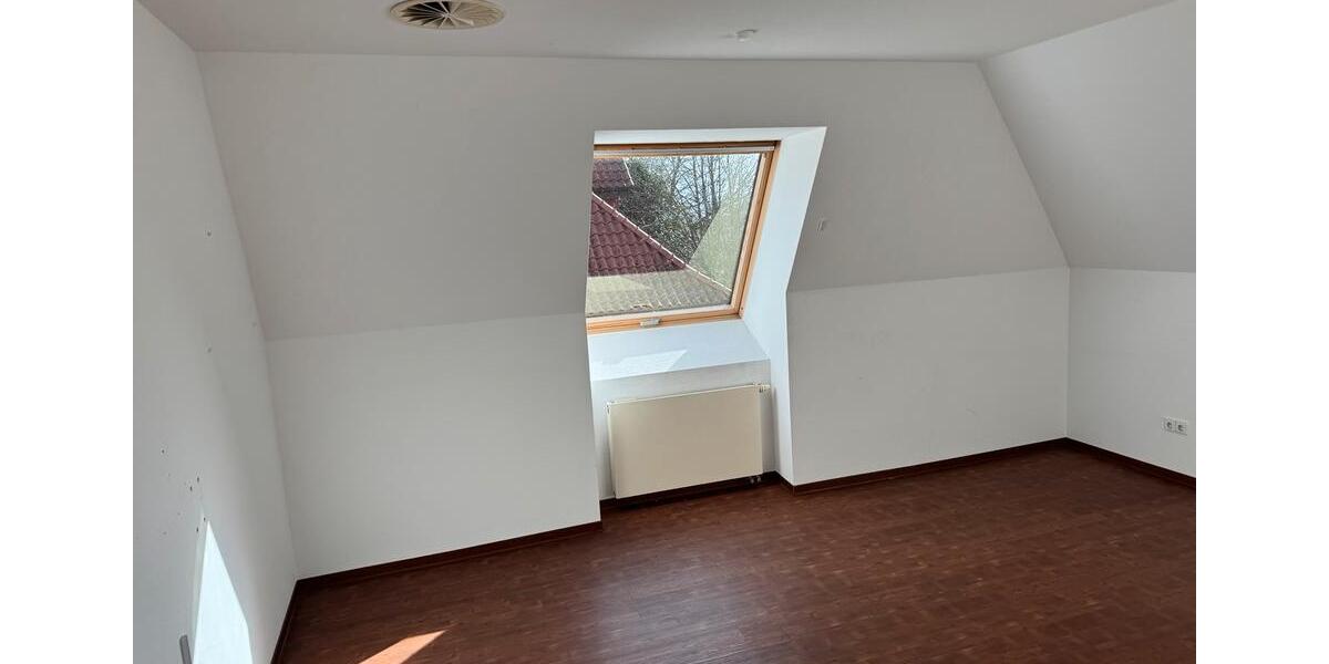 Etagenwohnung Haren (Ems) - 5 Zimmer, 135 m&sup2;, 920&euro; | Angebot:26200905