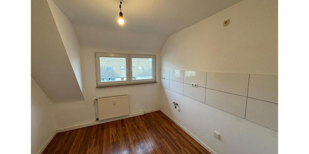 Dachgeschoßwohnung Rheinböllen - 3 Zimmer, 60 m&sup2;, 460&euro; | Angebot:25178254