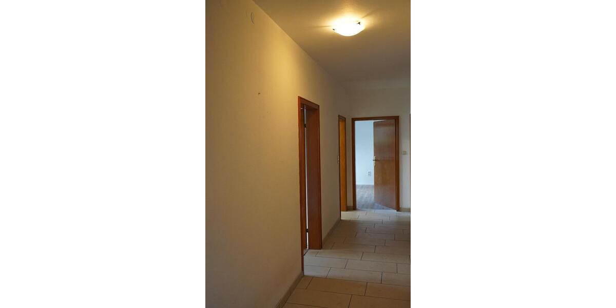 Erdgeschoßwohnung Mülheim an der Mosel - 4 Zimmer, 95 m&sup2;, 810&euro; | Angebot:25647042