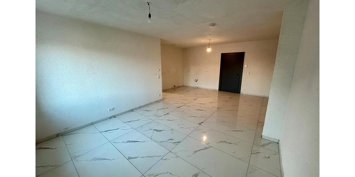 Etagenwohnung Hildburghausen - 2 Zimmer, 55 m&sup2;, 650&euro; | Angebot:25989734