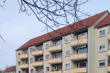 3-Zi. Wohnung, 1.Etage, EBK, Balkon, Stellplätze in 38226 3 zimmer