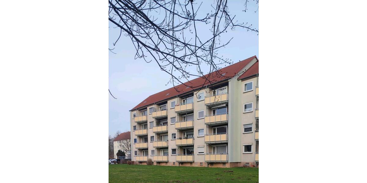 3-Zi. Wohnung, 1.Etage, EBK, Balkon, Stellplätze in 38226 3 zimmer