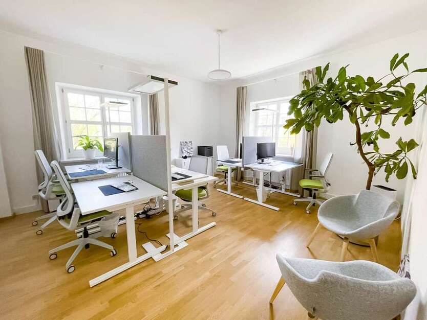 Büro in Augsburg 1.620 € 8 m²
