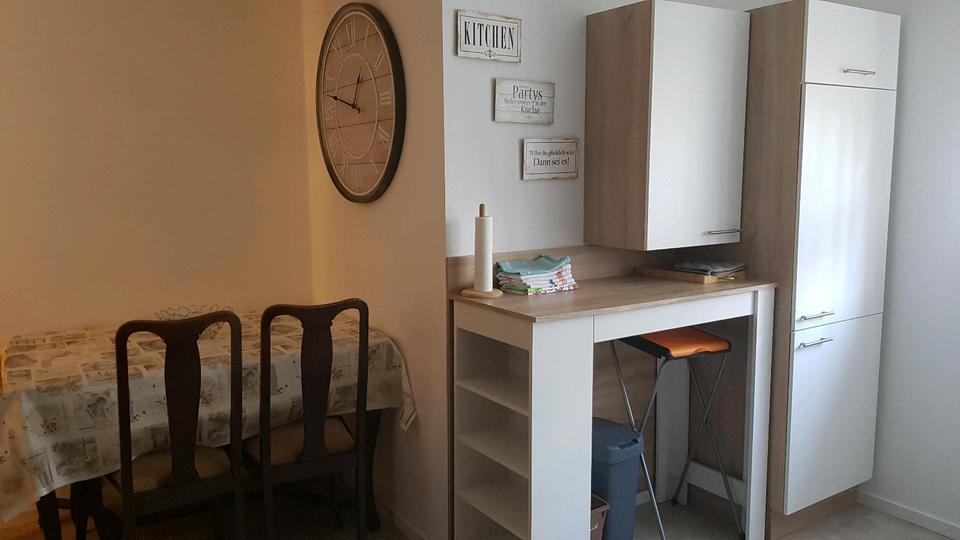 WG Wohnung für Finanzschüller 3 zimmer