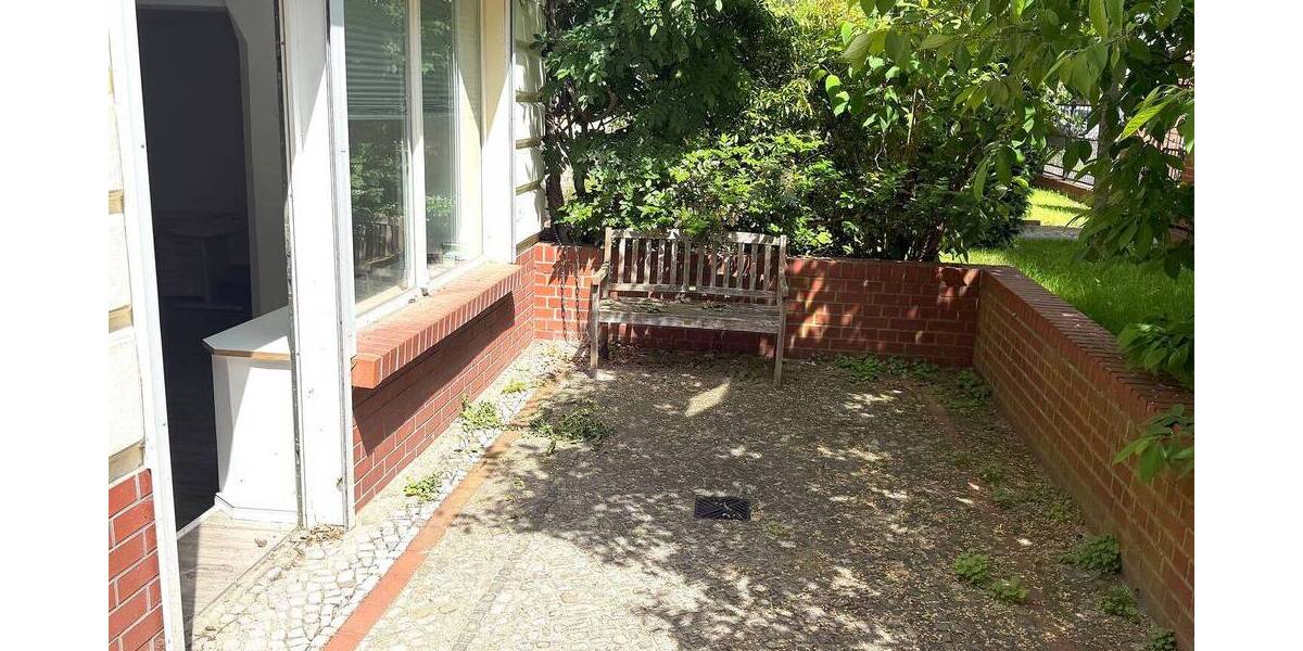 Etagenwohnung Berlin Lichterfelde - 2 Zimmer, 105 m&sup2;, 1.255&euro; | Angebot:26768208