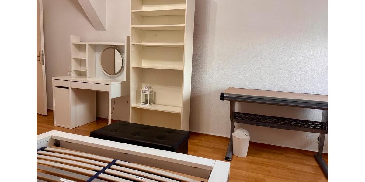 Hamm, nähe Hbf und City, 78qm Teilmöblierte Wohnung zu vermieten 2 zimmer