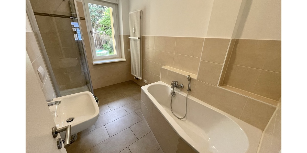 Moderne 2 Raum Wohnung mit Wanne, Dusche und Terrasse in Gera-Debschwitz! - Erdgeschoßwohnung Gera Debschwitz | Angebot:27190933