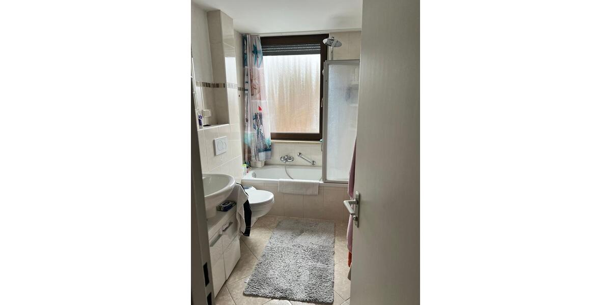 Wohnen auf Zeit Kaufering - 5 Zimmer, 120 m&sup2;, 1.850&euro; | Angebot:24374637