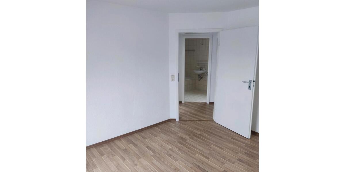Dachgeschoßwohnung Amstetten - 1 Zimmer, 74 m&sup2;, 900&euro; | Angebot:24109256