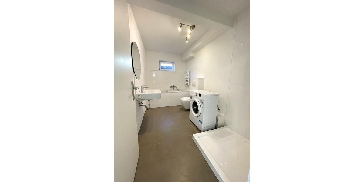 Helle 2-Zimmer Wohnung mit Terrasse in Seukendorf 2 zimmer