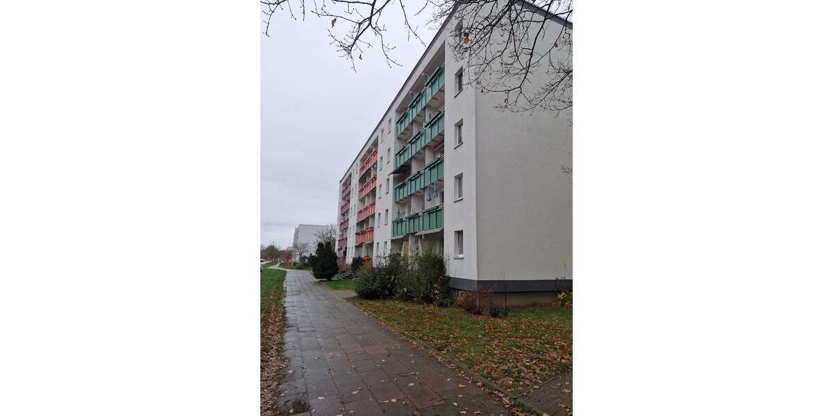 Etagenwohnung Schwerin Mueßer Holz - 3 Zimmer, 57 m&sup2;, 350&euro; | Angebot:26094156