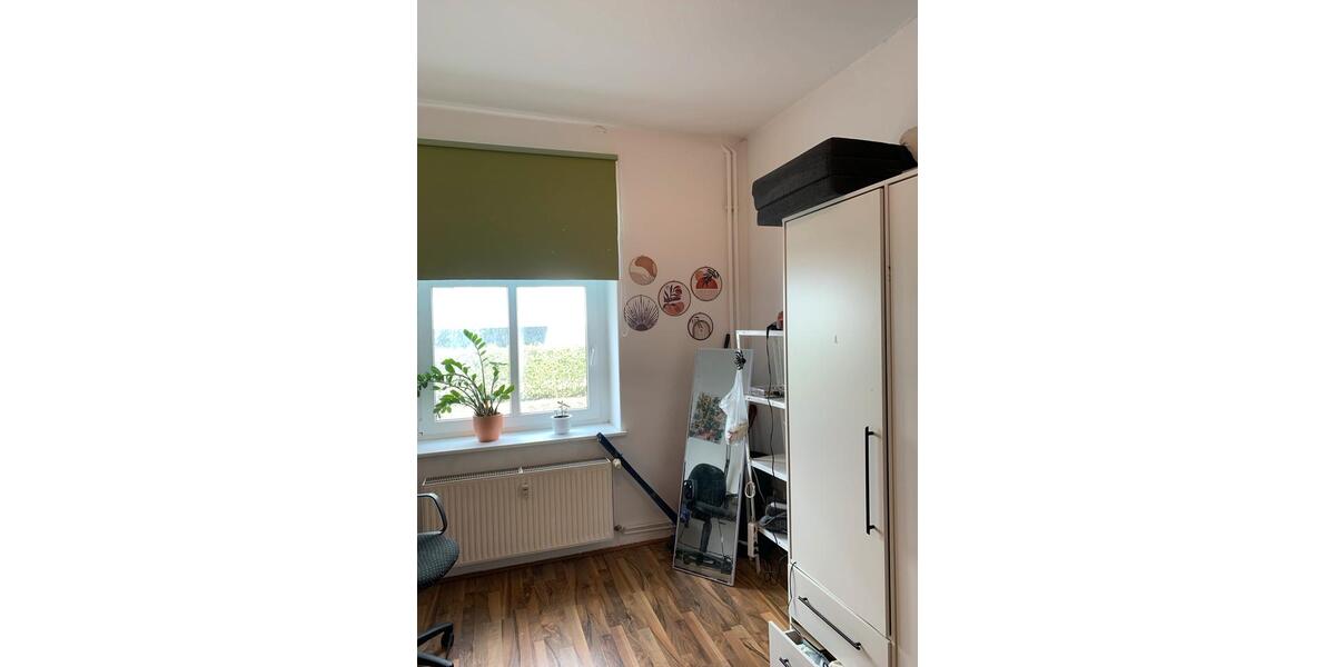 Etagenwohnung Greifswald - 3 Zimmer, 18 m&sup2;, 400&euro; | Angebot:26321335