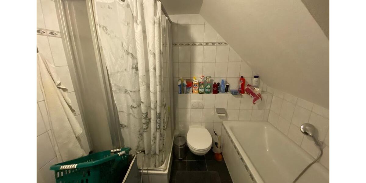 Dachgeschoßwohnung Nienburg (Weser) - 2 Zimmer, 65 m&sup2;, 460&euro; | Angebot:26295182
