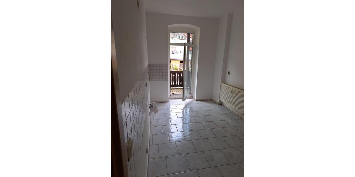 Erdgeschoßwohnung Döbeln - 2 Zimmer, 63 m&sup2;, 330&euro; | Angebot:26479203