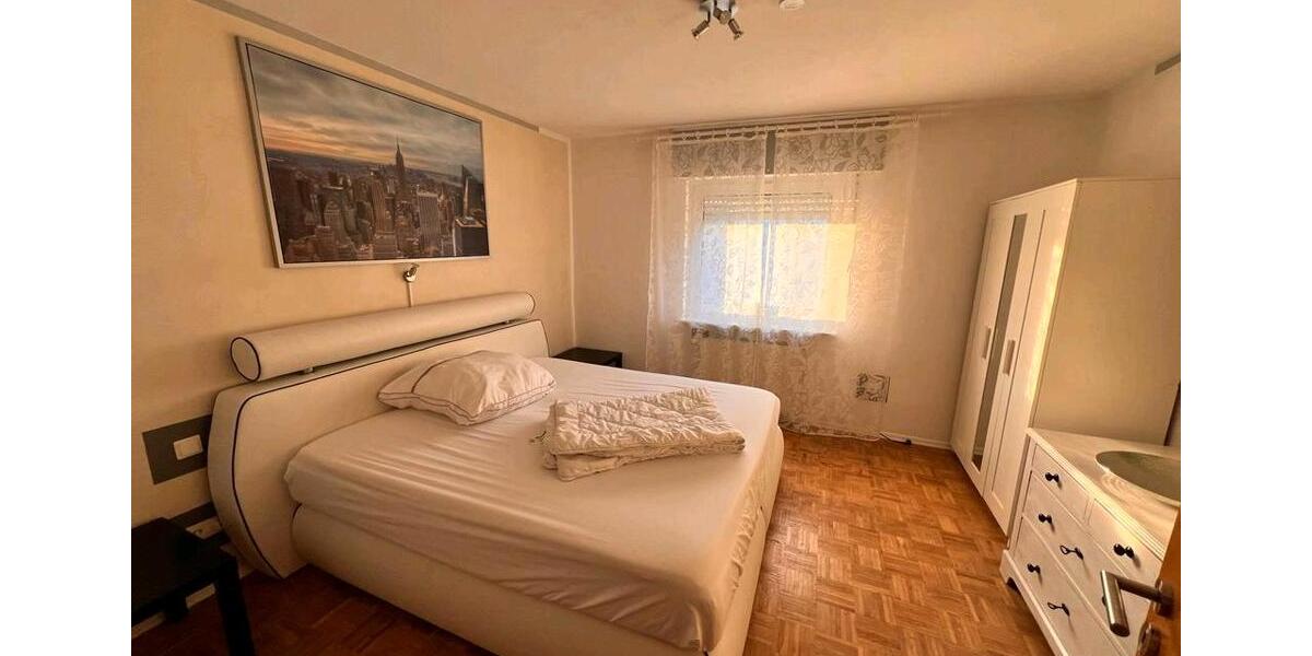 Wohnen auf Zeit Schloß Holte-Stukenbrock Stukenbrock - 4 Zimmer, 96 m&sup2;, 16&euro; | Angebot:18472569